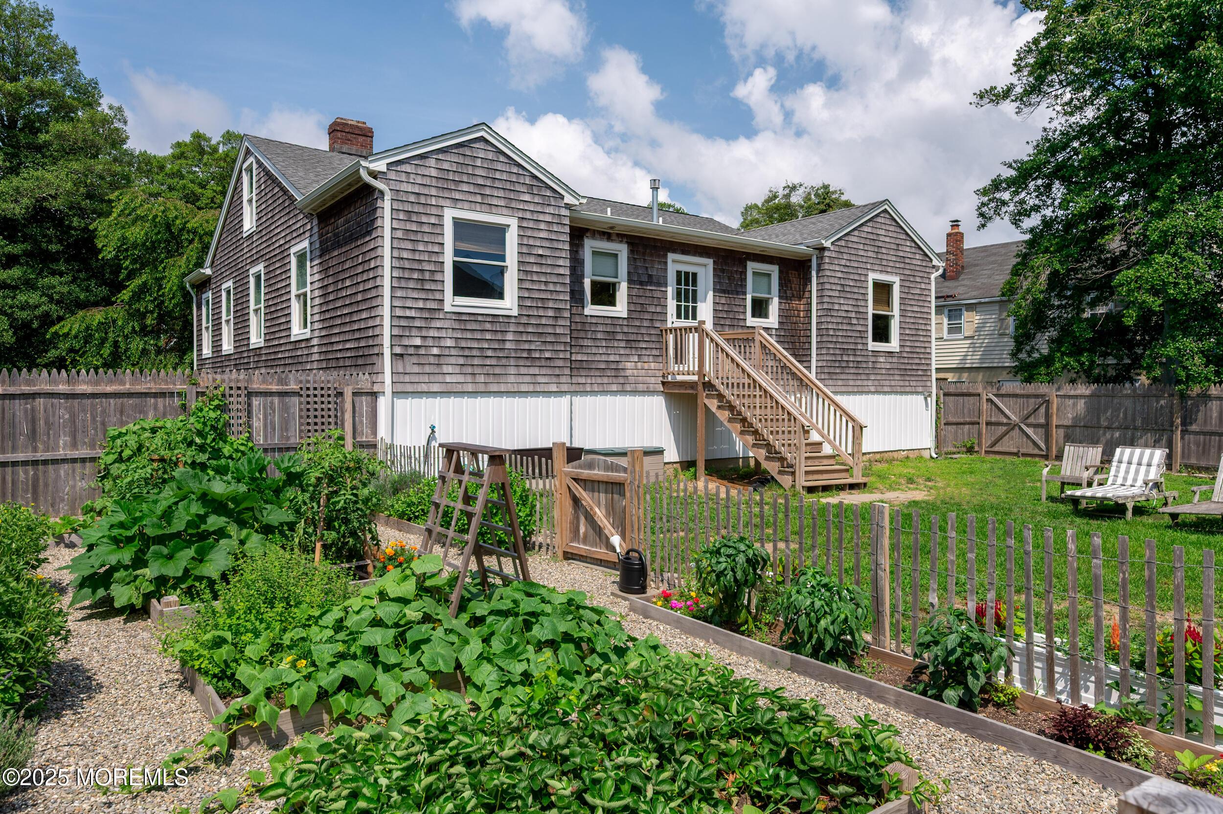 Image 4: 204 Curtis Avenue-4