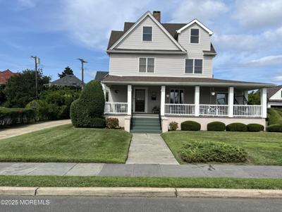 13 Corlies Avenue
