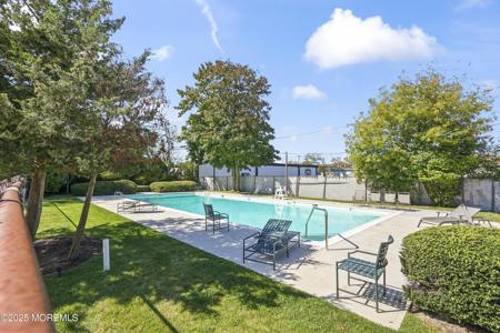 65 Cedar Avenue Unit C11
