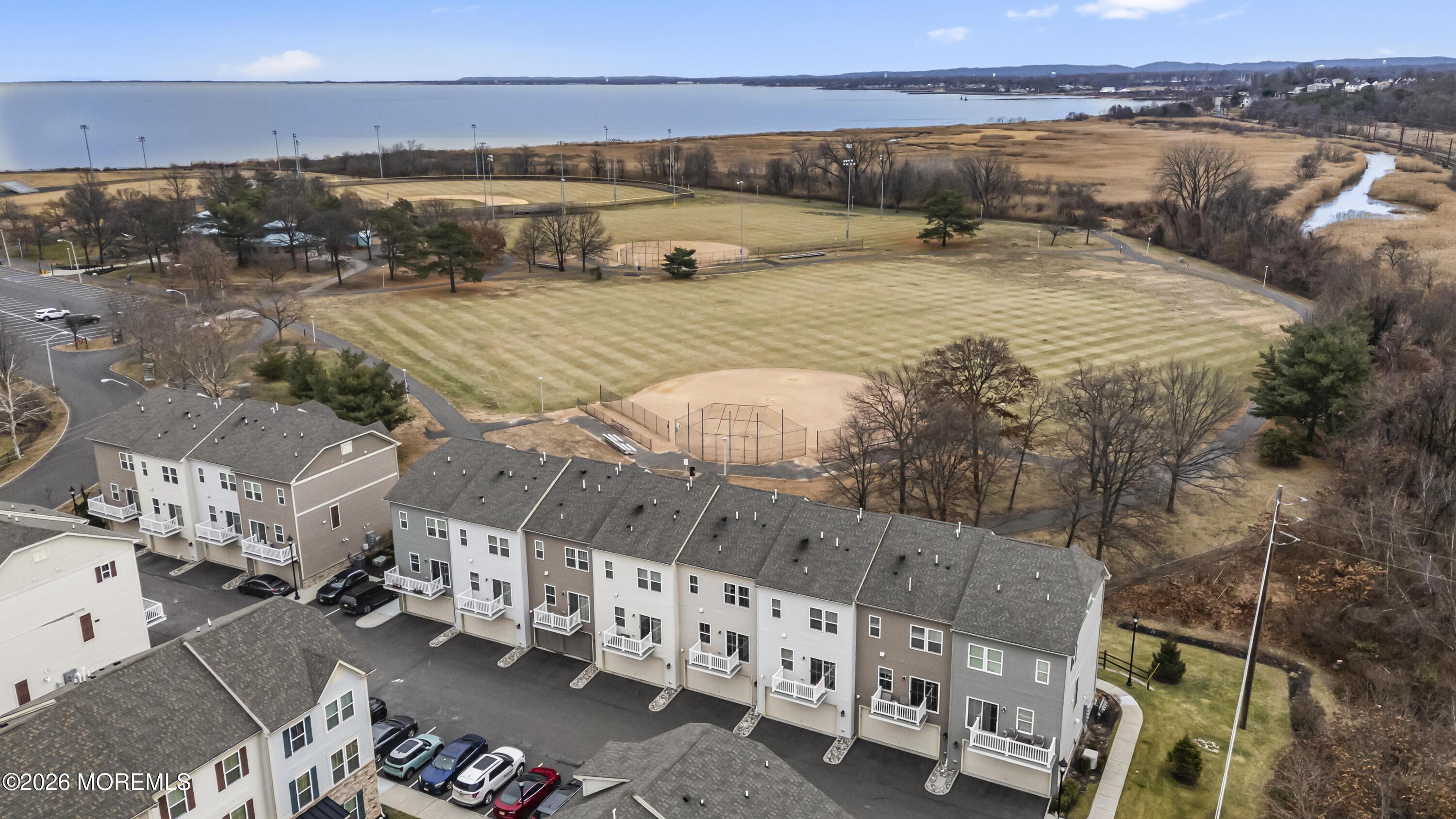 Image 2: DJI_20251226142154_0446_D