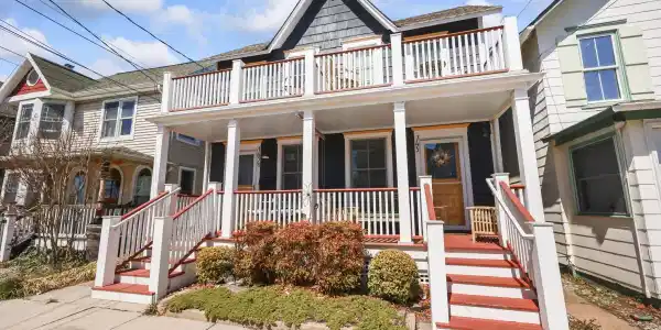 143 Mount Hermon Way
