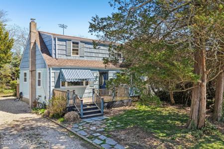 15 Woolley Avenue