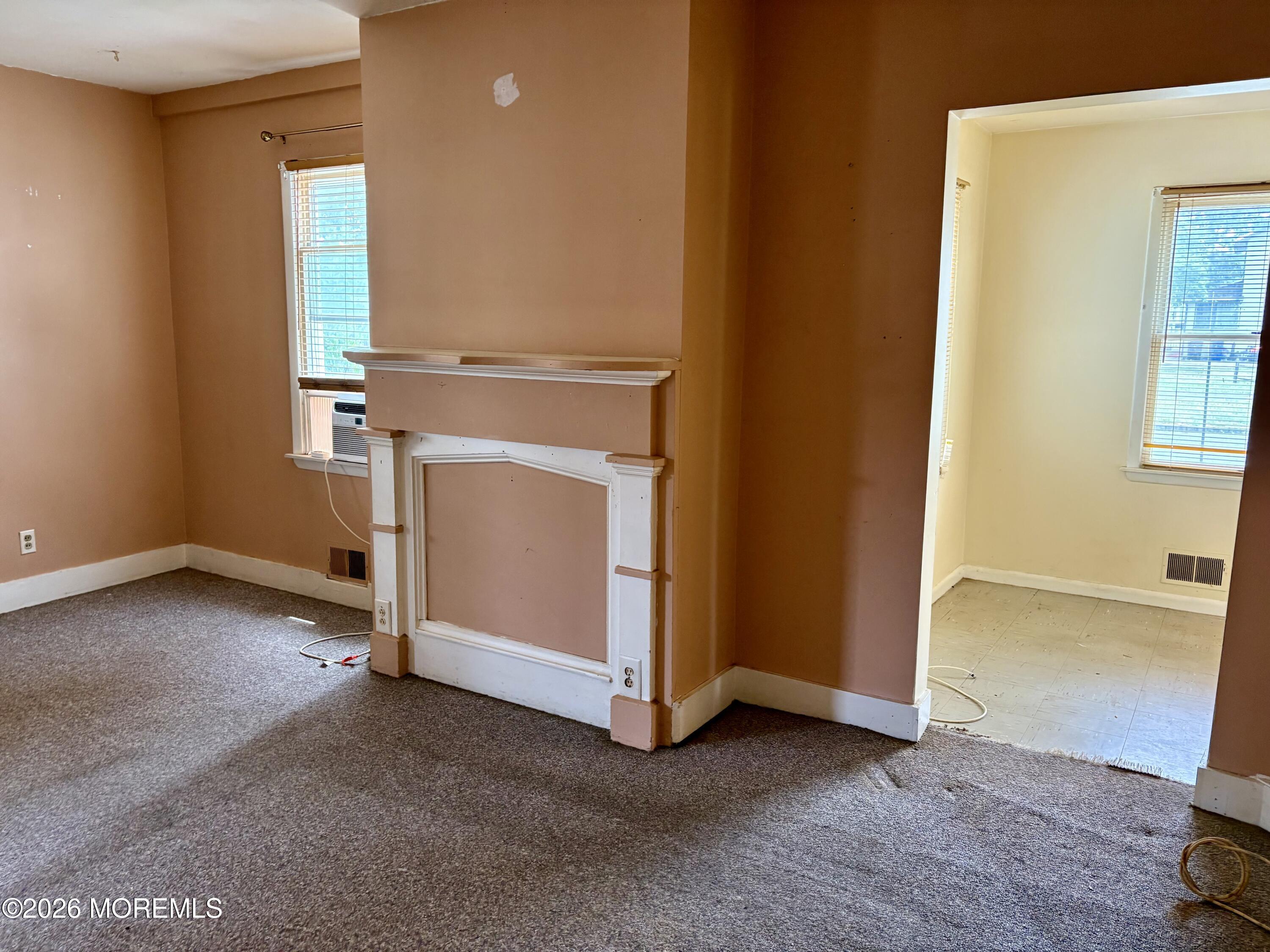 Image 2: Living Room