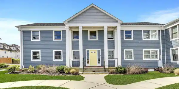 306 Deal Lake Drive Unit 42