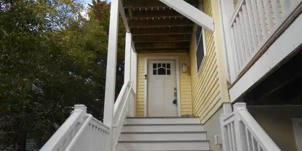 4 E 20th Street