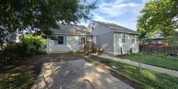 18 Braden Place