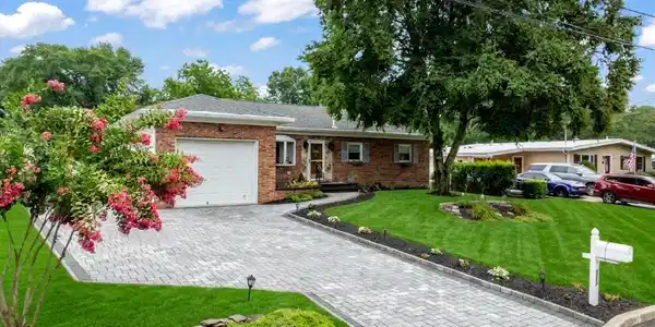 282 Parkview Terrace