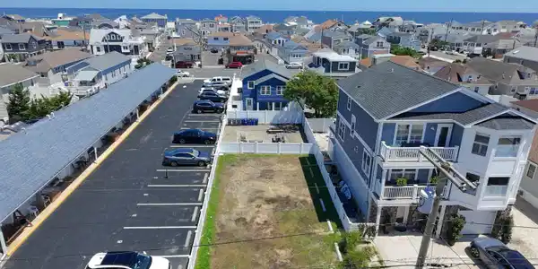 Image 2: DJI_20260708135424_0056_D