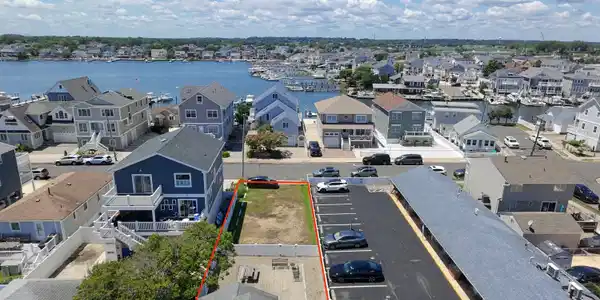 Image 3: DJI_20260708132208_0042_D