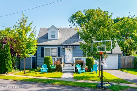 28 Poplar Avenue