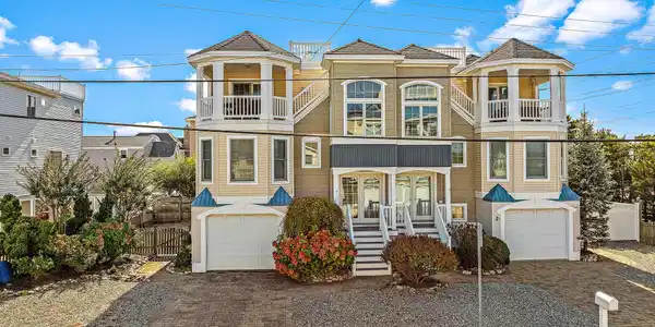 2 E California Avenue Unit B
