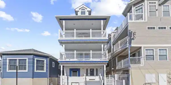 112 Kearney Avenue