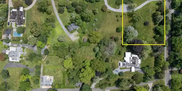 Image 2: 54 Rumson Rd Rumson NJ 07760-large-020-0