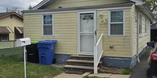 17 Birchwood Drive