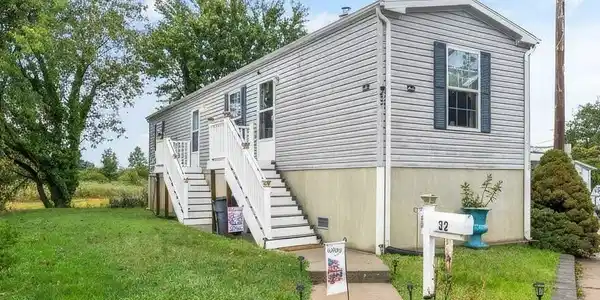 32 Bayshore Mobile Mnr