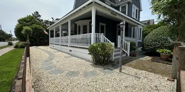 310 N Atlantic Avenue