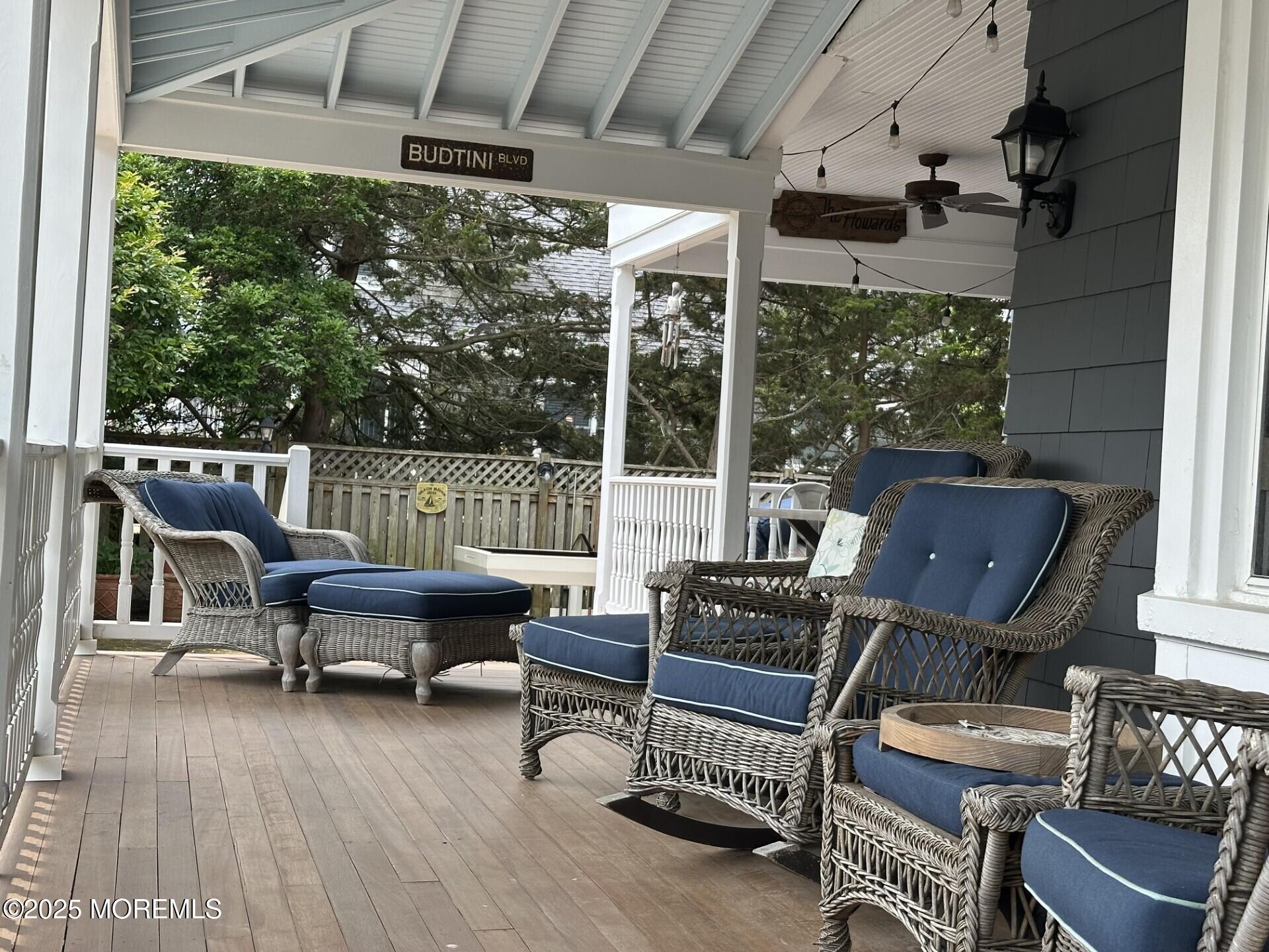 Image 4: thumbnail_IMG_7801