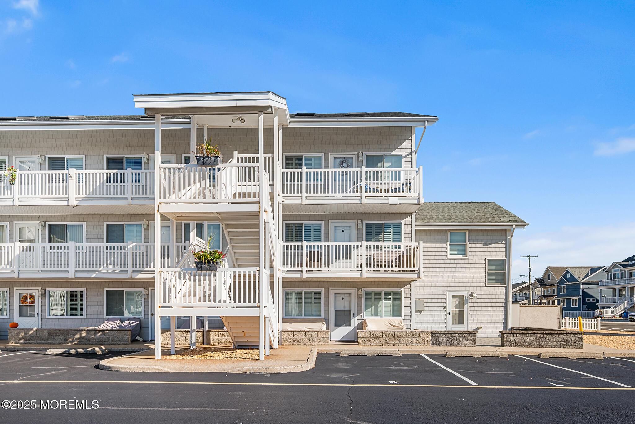 Image 2: 2030 Route 35 N #8 Ortley Beach, NJ-01