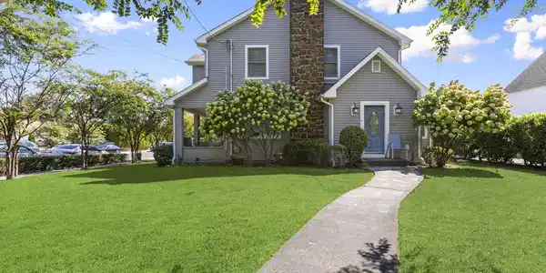 631 Hoey Avenue