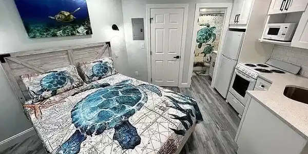 225 E Wildwood Avenue Unit 323