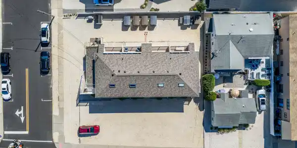 Image 3: Top Down