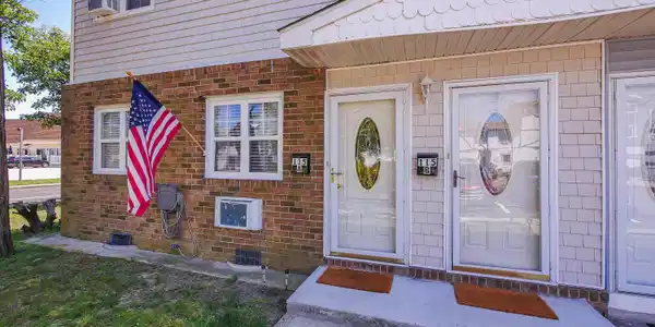 115 N Allen Drive