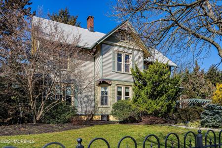 51 Maple Place