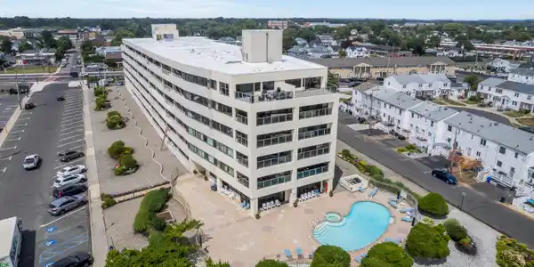 525 Ocean Boulevard Unit 104