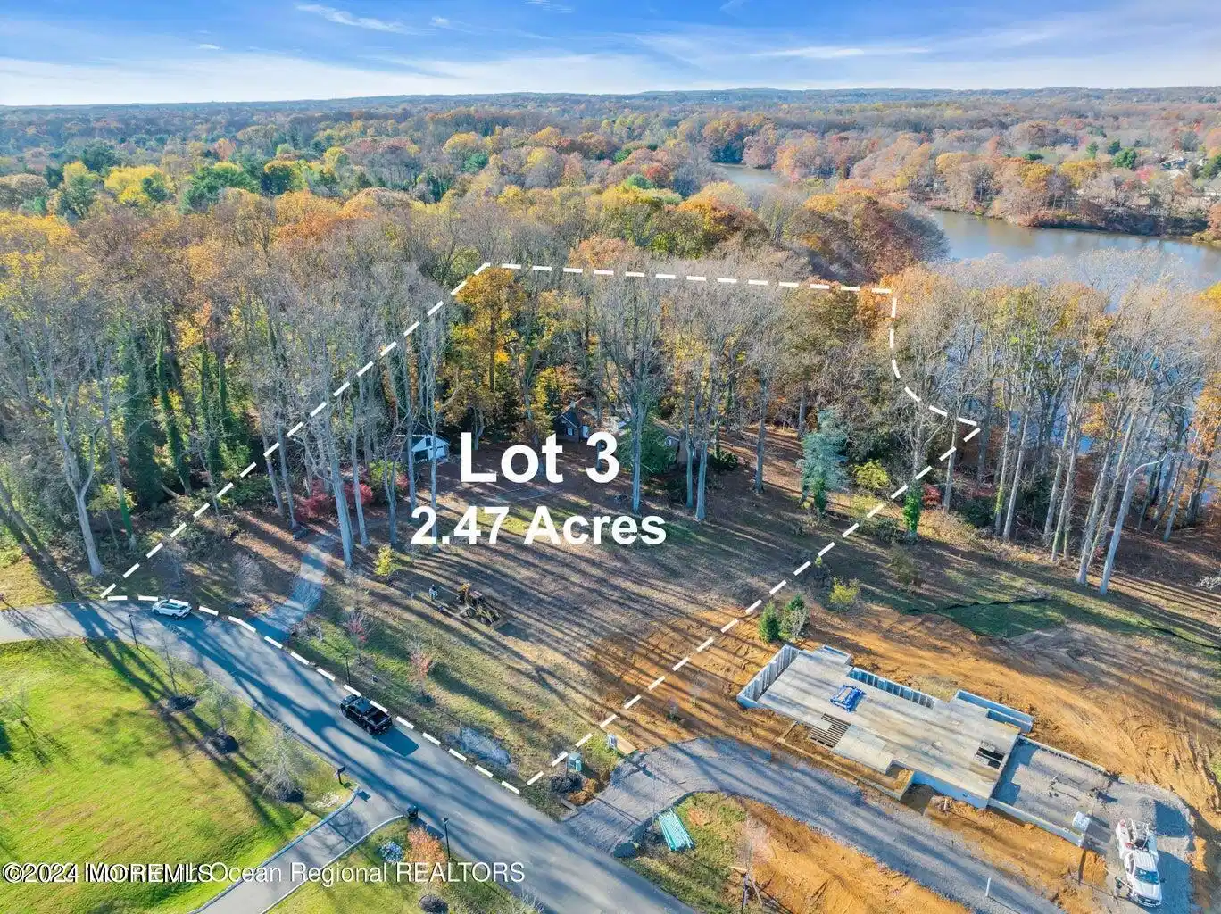 Image 1: Hiddenwell lot 3.1