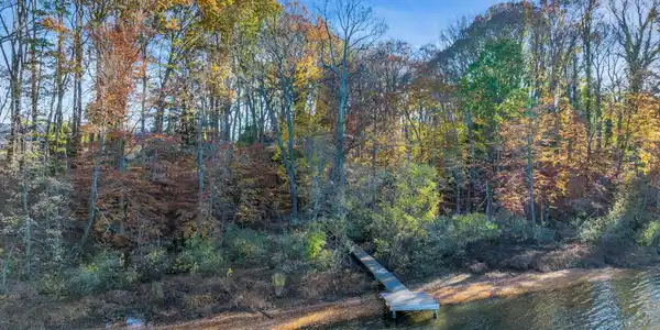 Image 4: Hiddenwell lot 3.4