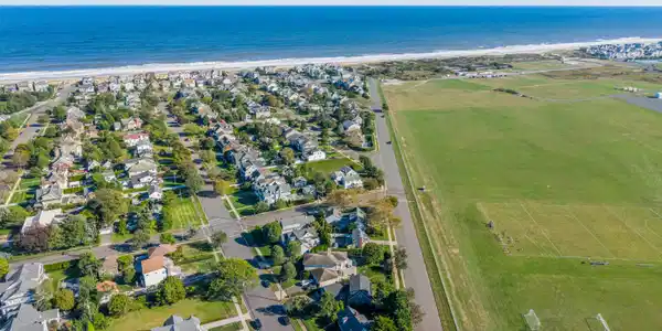 Image 4: 016_dji_20251001153938_0918_d-1_782