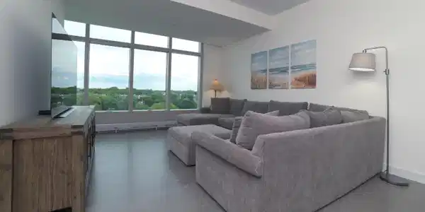 Image 3: 02 Living 1