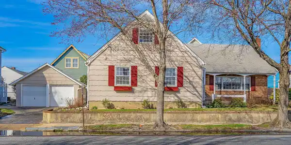 131 Stockton Avenue