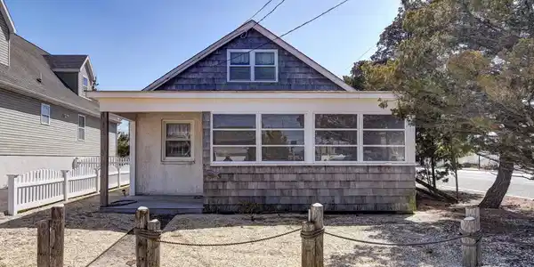 110 Ortley Avenue