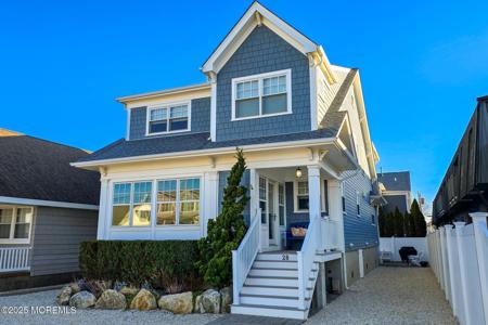 28 Bryn Mawr Avenue