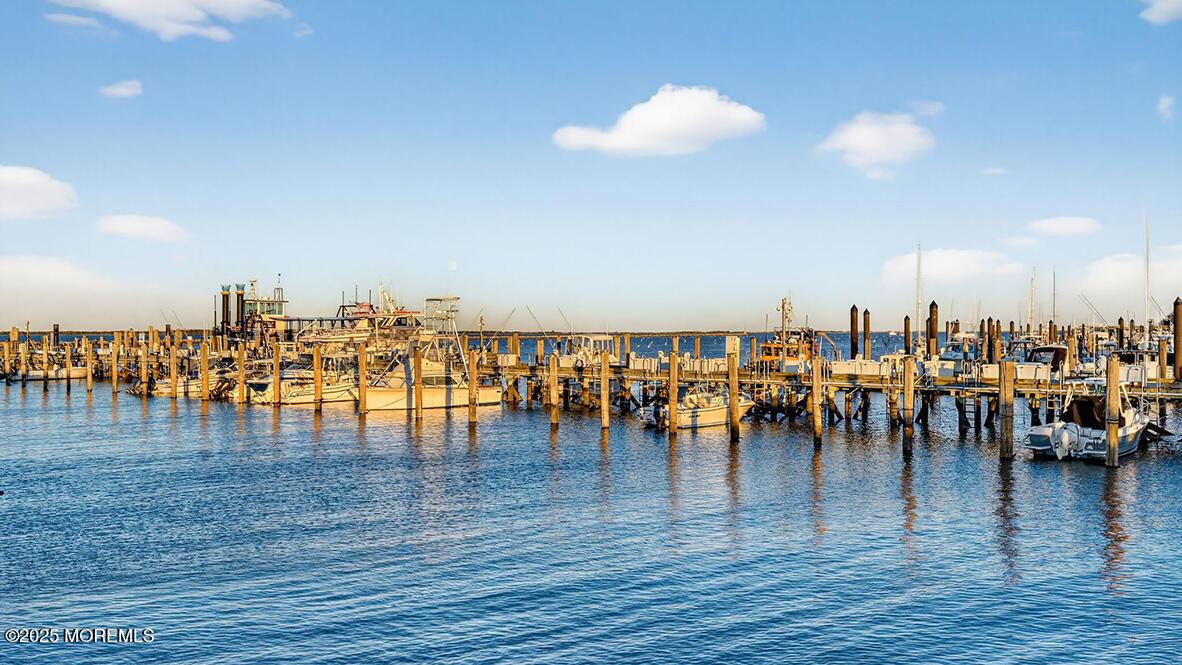 Image 4: 26_9_Simon_Lake_Dr_Atlantic_Highlands_NJ