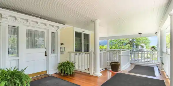 Image 3: Front porch