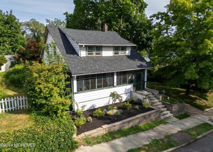 10 Navesink Avenue
