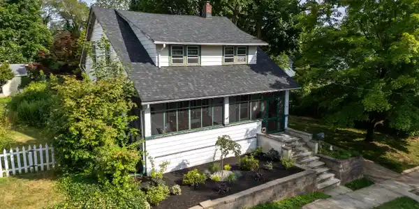 10 Navesink Avenue