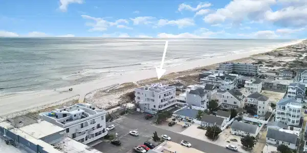 Image 4: 069_dji_0263_copy_299