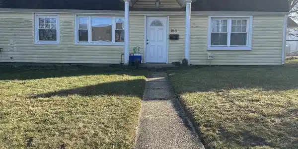 156 Castlewall Avenue