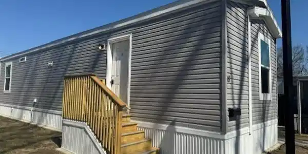18 Gary Drive