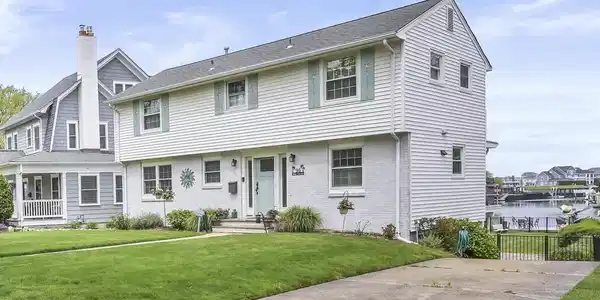 96 Inlet Terrace