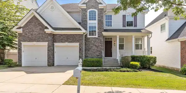 9 Feakes Drive