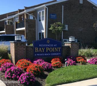 320 Maryland Avenue Unit 12J