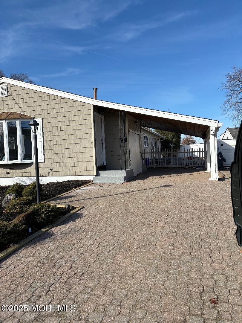 Image 2: Blvd east exterior