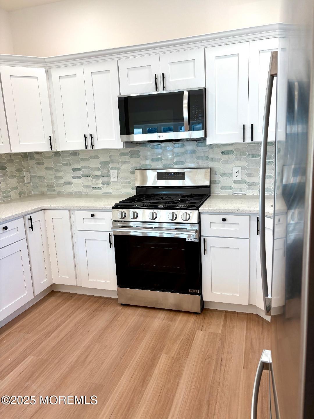 Image 4: Kitchen blvd e