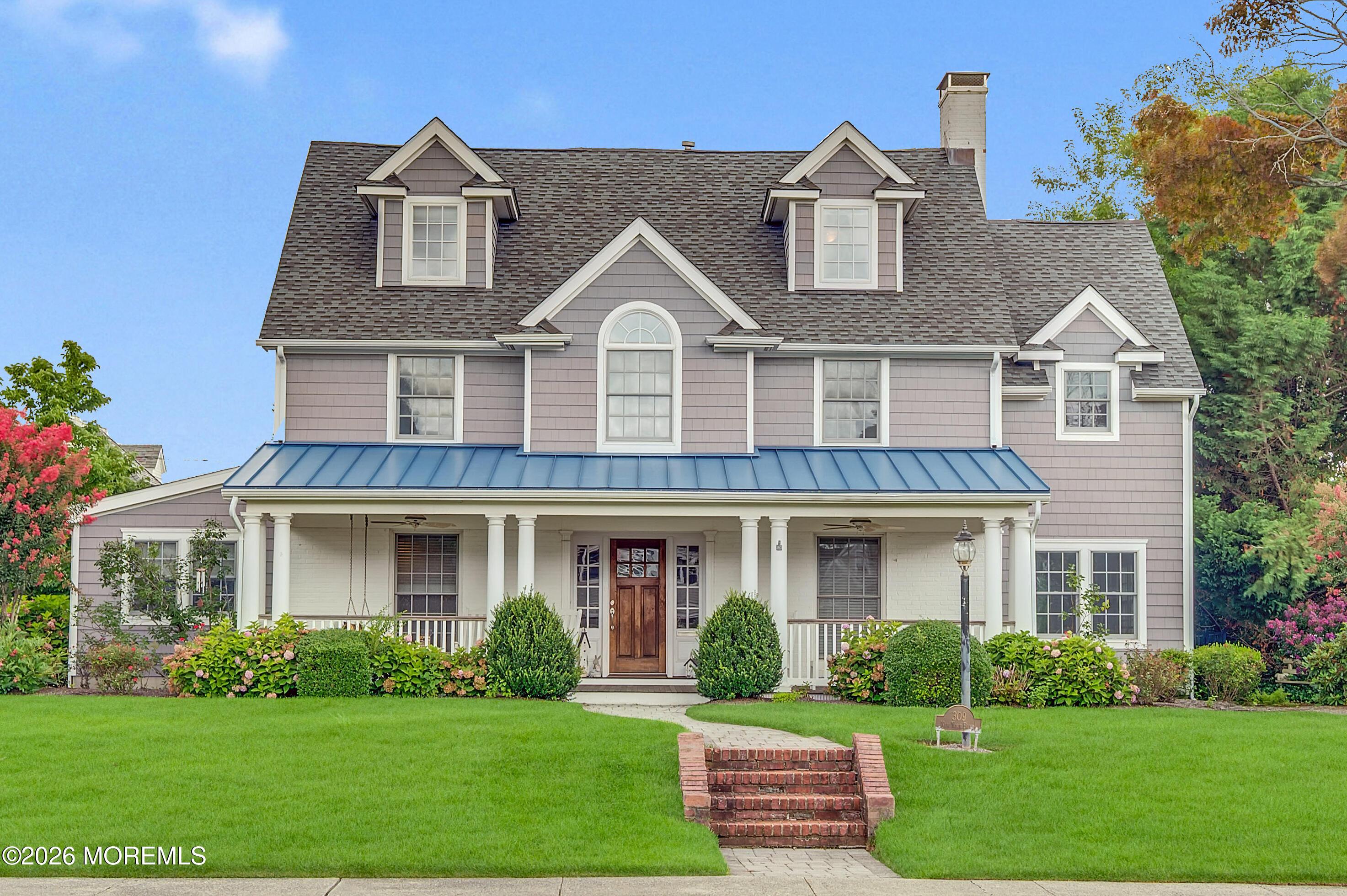 Image 4: Front Elevation