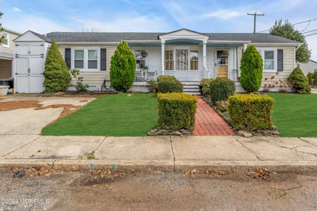 3 Locust Street