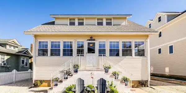 20 Island Avenue